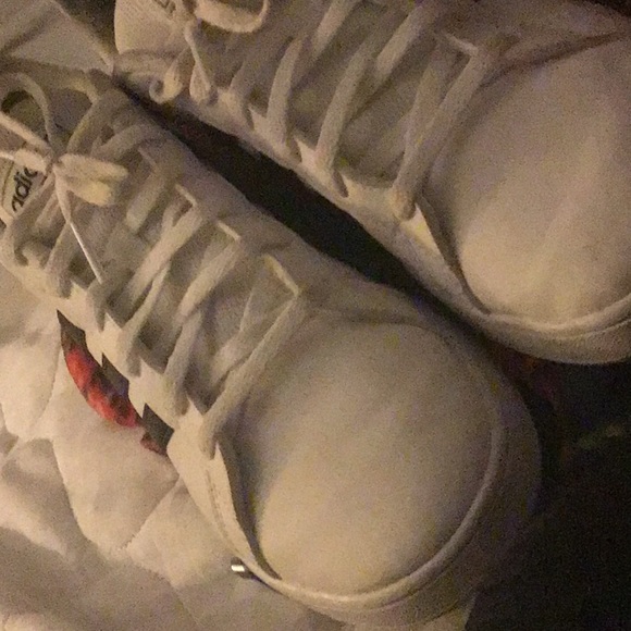 Shoes - Picture 3 of 5